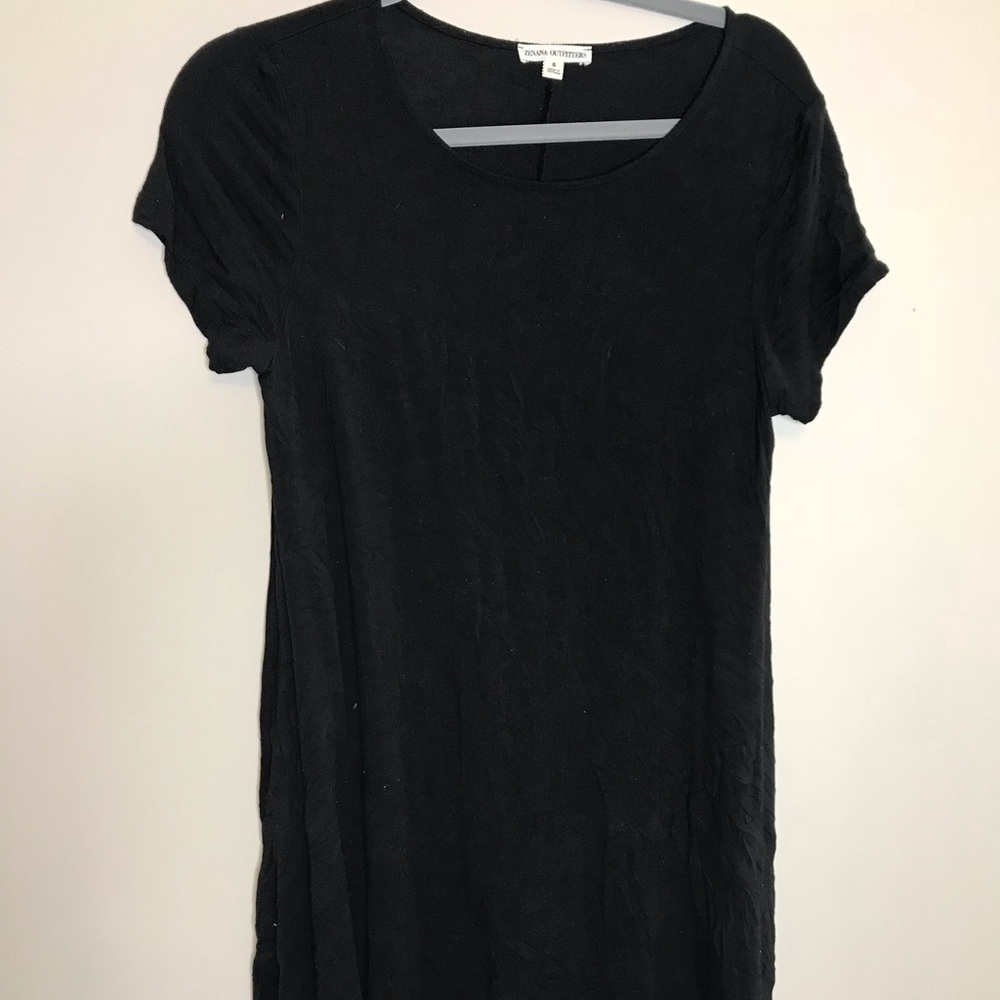 Black T-shirt dress!